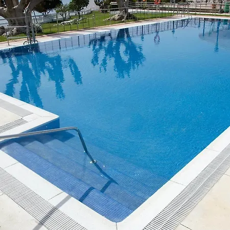 De (adults Only) Hotel 4*